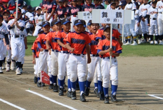 2014年5月31日　学童野球県大会開会式　堂々の入場行進